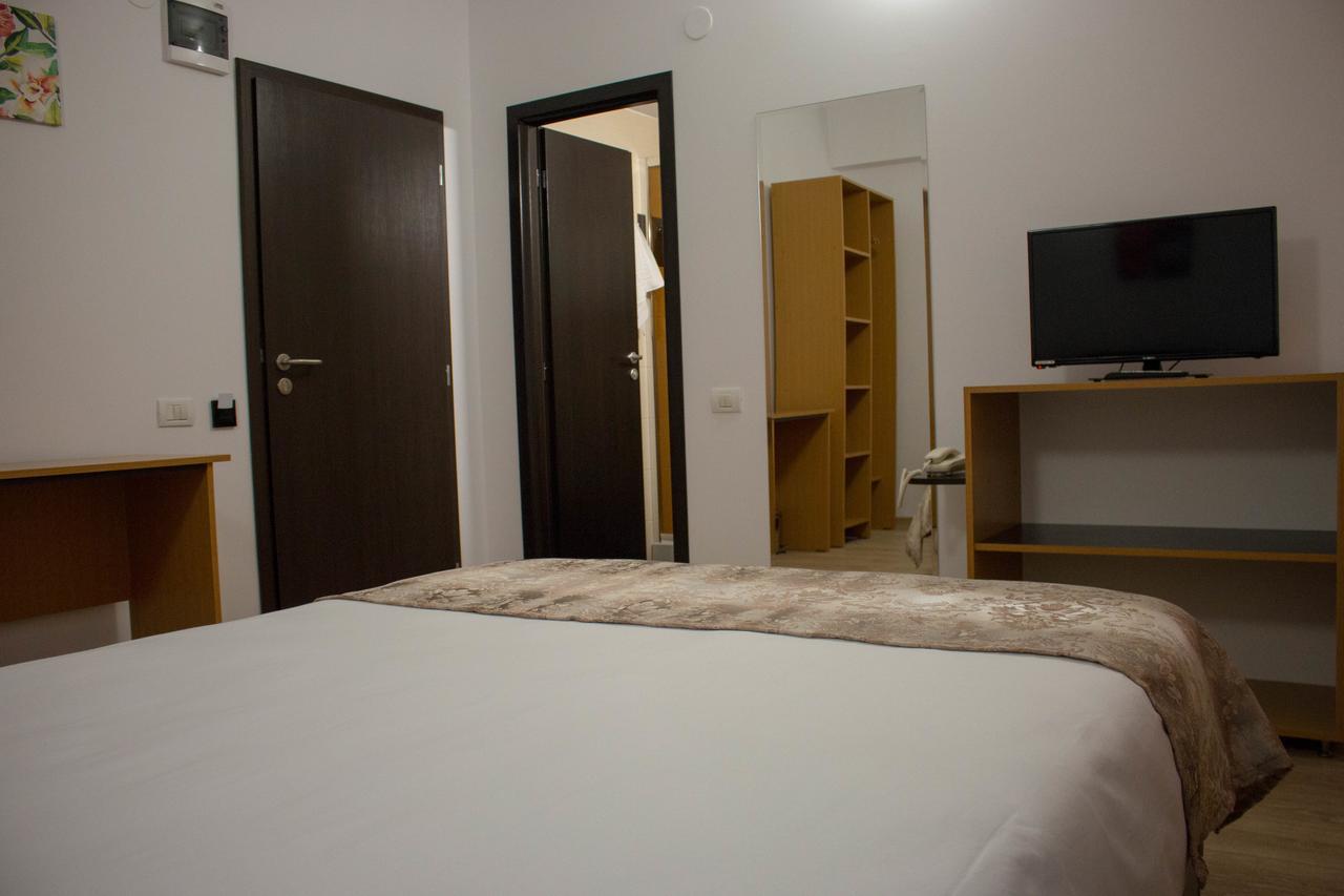 Rent Room N&S ยาช ภายนอก รูปภาพ